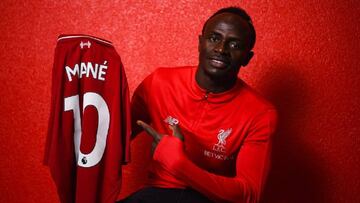 Mané ha renovado hasta 2023 con el Liverpool.