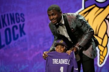 Laquon Treadwell seleccionado por los Minnesota Vikings.