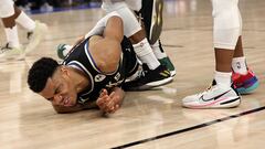 MILWAUKEE, WISCONSIN - APRIL 16: Giannis Antetokounmpo #34 of the Milwaukee Bucks is injured during Game One of the Eastern Conference First Round Playoffs against the Miami Heat at Fiserv Forum on April 16, 2023 in Milwaukee, Wisconsin. NOTE TO USER: User expressly acknowledges and agrees that, by downloading and or using this photograph, User is consenting to the terms and conditions of the Getty Images License Agreement.   Stacy Revere/Getty Images/AFP (Photo by Stacy Revere / GETTY IMAGES NORTH AMERICA / Getty Images via AFP)