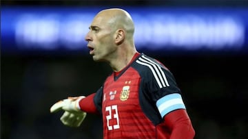 Willy Caballero: "Dibu Martínez lo tiene todo"