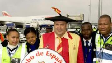 <b>INCONDICIONAL. </b>Manolo el del Bombo ya está en Durban.