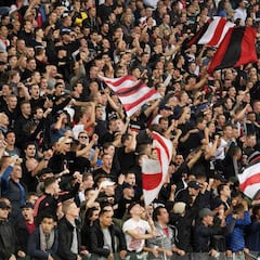 La amenaza de los ultras del Ajax: seis sanciones este año