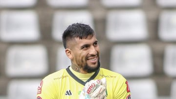 El arquero marca su segundo gol del año y es la sensación de la Primera B: ¡salvó a su equipo en el último minuto!