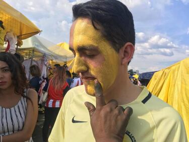 Aficionados responden al llamado del Clásico Nacional