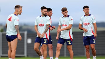 (L-R) Spain's defender #12 Alejandro Grimaldo, midfielder #15 Alex Baena, forward #25 Fermin Lopez and midfielder #18 Martin Zubimendi attend a training session at the team's base camp in Donaueschingen on July 6, 2024, ahead of their UEFA Euro 2024 semi-final football match against France. (Photo by LLUIS GENE / AFP)