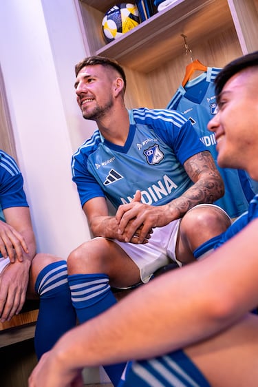Nueva camiseta de Millonarios para 2025.