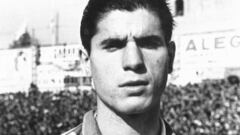 Gaínza desarrolló toda su carrera como futbolista en el Athletic Club, en el que estuvo casi 20 años. 