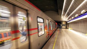 Feriado 12 de octubre: horarios del Metro de Santiago hoy