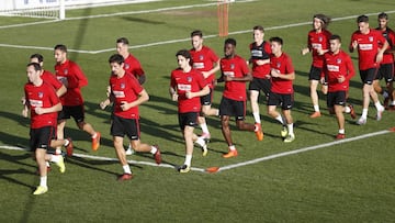 God&iacute;n, Vrsaljko y Gim&eacute;nez se unieron al grupo en el entrenamiento del Atl&eacute;tico del jueves, a dos d&iacute;as de recibir al Barcelona.