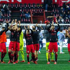 "Muy comprometido": la primera evaluación a Montecinos