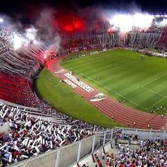 Cinco grandes momentos en el Estadio Monumental