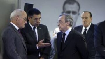 Bartomeu, charlando con Florentino Pérez.
