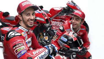 Los dos pilotos de Ducati, en la presentaci&oacute;n del equipo.