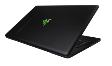 Captura de pantalla - rzr_blade17_backl_50_open.png