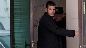 Lucas a su llegada a los juzgados de Majadahonda.