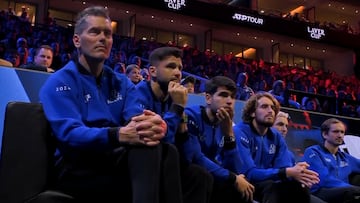 Epic moment: Team Europe’s hilarious synchronized bench moves at Laver Cup go viral