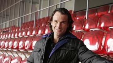 Carlos Moyà y la actriz Carolina Cerezuela, padres de una niña