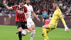 Santiago Giménez enciende las alarmas en el Milan