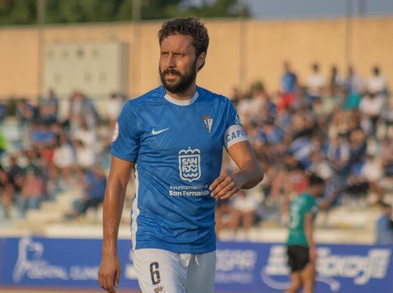 Germán se acaba de retirar después de que la temporada del San Fernando concluyera con el descenso a Tercera.