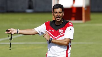 "Falta gente por llegar, pero podemos competir con el Sevilla"