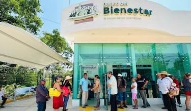 Estas son las comisiones que cobra cada banco al retirar dinero en efectivo con la tarjeta Bienestar