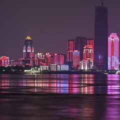 Message from Wuhan: residents tell the world to stay strong, stay indoors