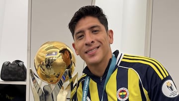 ¿Cuántos títulos le faltan a Edson Álvarez para igualar a Chicharito en Europa?