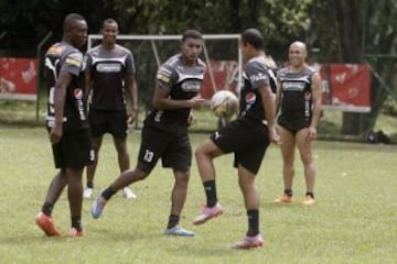 El equipo que orienta Leonel Álvarez recibirá en el Atanasio Girardot al Deportes Tolima en partido de vuelta de las semifinales de la liga.