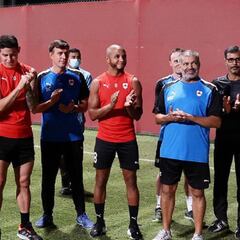 Steven Nzonzi: "Es interesante jugar con James Rodríguez"