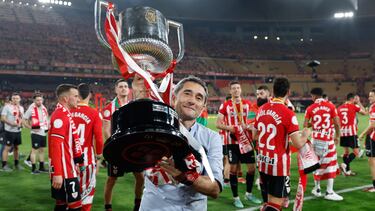 06/04/24 PARTIDO FINAL COPA DEL REY 2024
ATHLETIC DE BILBAO - MALLORCA
ALEGRIA CELEBRACION CAMPEONES
VALVERDE TROFEO
