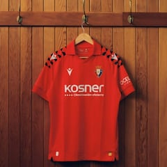 La nueva camiseta de Osasuna, inspirada en la primera participación europea del equipo rojillo