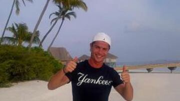 <b>DE VACACIONES. </b>Esta es la foto que Cristiano colgó en su Facebook en Nochebuena.