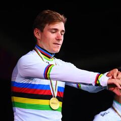 Evenepoel estrenará el maillot arcoíris en la Binche-Chimay-Binche