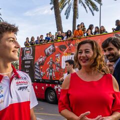 Homenaje en Palma a Guevara