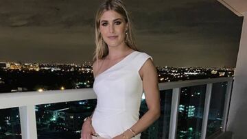 Genie Bouchard posa antes de una gala de SI Swimsuit.