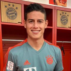 James Rodríguez, feliz por su primer triplete en el Bayern
