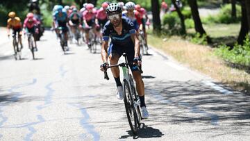 El ciclista español Alejandro Valverde Belmonte ataca durante el Mont Ventoux Denivele Challenge.