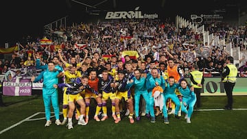 Celebración de la victoria del Real Valladolid en Burgos.