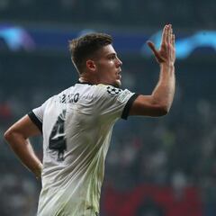 Montero anotó el gol de 300 del Besiktas en su estadio