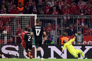 1-0. Joshua Kimmich marcó el primer gol.