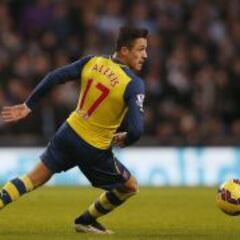 Wenger: "Sánchez desafía al cuerpo médico por sus ganas"