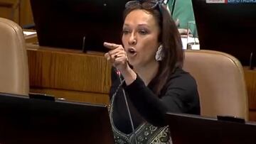 Diputado Republicano termina una intervención llorando y Marisela Santibáñez le responde en vivo: “No le voy a permitir...”