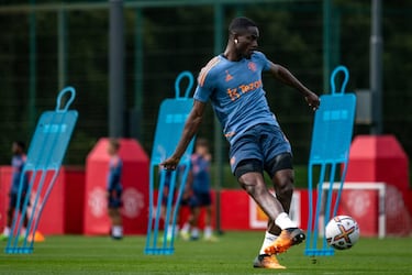 United defender Eric Bailly moves to Marseille on-loan
