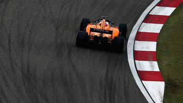 SHANGHAI, CHINA - APRIL 14: Fernando Alonso of Spain driving the (14) McLaren F1 Team MCL33 Renault on track during qualifying for the Formula One Grand Prix of China at Shanghai International Circuit on April 14, 2018 in Shanghai, China. (Photo by Charl