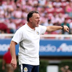 Gabriel Milito, el tercer peor porcentaje de efectividad en Chivas