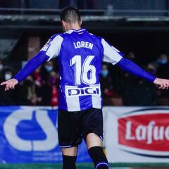 Loren por fin sonríe