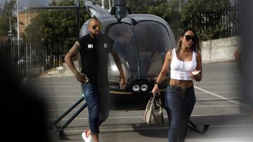 ¡Vidal llega en helicóptero al Monumental para ver a su club!