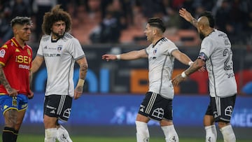 Futbol, Colo Colo vs Union Espanola.
Fecha 16, Campeonato Nacional 2024.
El jugador de Colo Colo Arturo Vidal es fotografiado contra Union Espanola durante el partido de primera division disputado en el estadio Monumental en Santiago, Chile.
21/07/2024
Jonnathan Oyarzun/Photosport
Football, Colo Colo vs Union Espanola.
16th turn, 2024 National Championship.
Colo Colo's player Arturo Vidal is pictured against Union Espanola during the first division match held at the Monumental stadium in Santiago, Chile.
21/07/2024
Jonnathan Oyarzun/Photosport