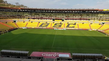 Clubes de Ecuador sufren &eacute;xodo de jugadores por la crisis econ&oacute;mica por COVID-19