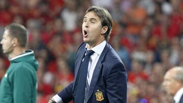 Lopetegui defendi&oacute; a Villar sin que le preguntaran.